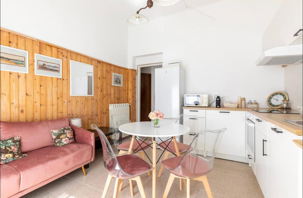 La Badia Casa Vacanze ลาสเปเซีย ภายนอก รูปภาพ