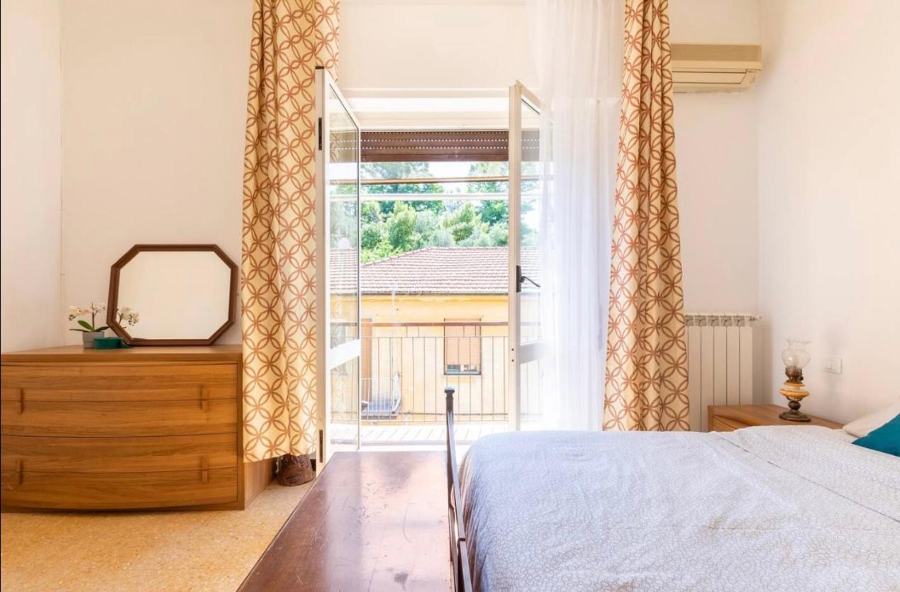 La Badia Casa Vacanze ลาสเปเซีย ภายนอก รูปภาพ