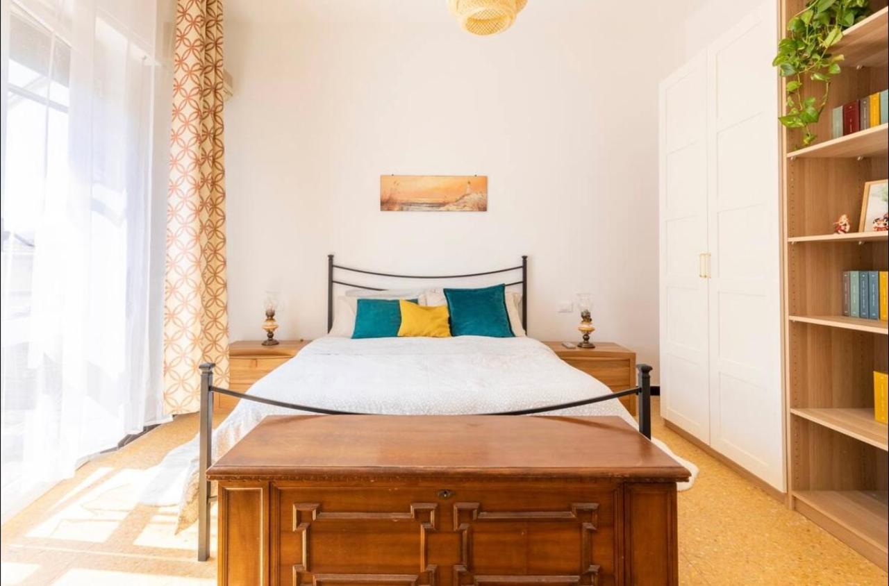 La Badia Casa Vacanze ลาสเปเซีย ภายนอก รูปภาพ