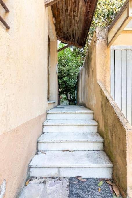 La Badia Casa Vacanze ลาสเปเซีย ภายนอก รูปภาพ